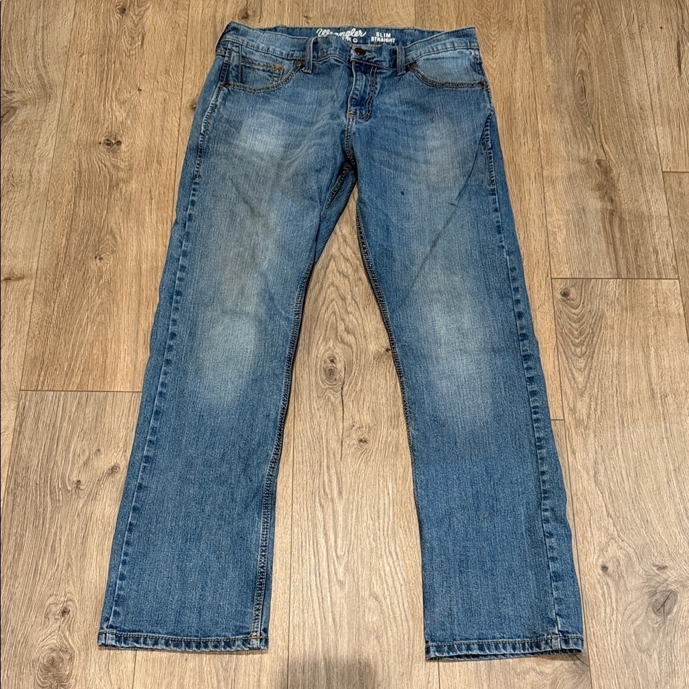 WRANGLER Retro Slim Straight Classic Jeans Size 34 x 32 Casual Western Workwear